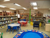 Learning Commons lounge and tables