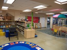 Learning Commons lounge and tables